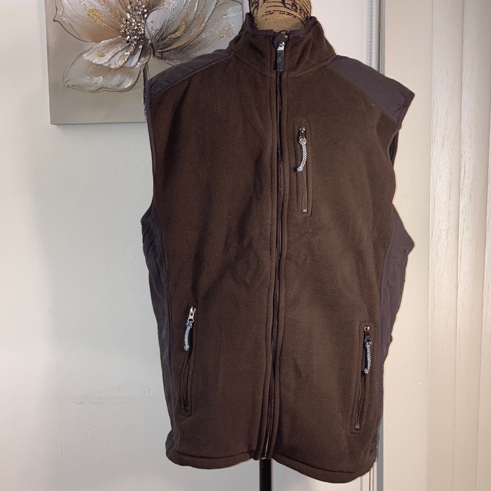G.H. Bass Earth Vest